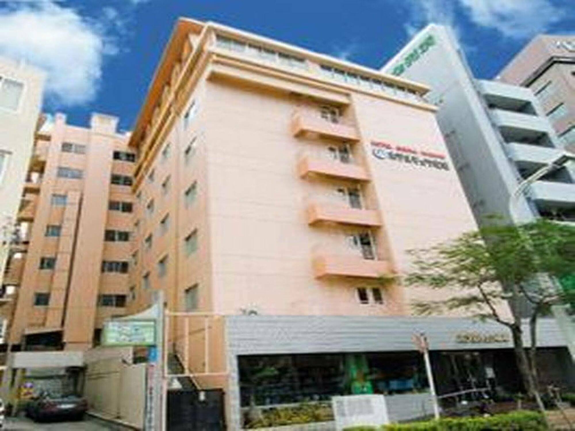 Hotel Chura Ryukyu Naha Kültér fotó